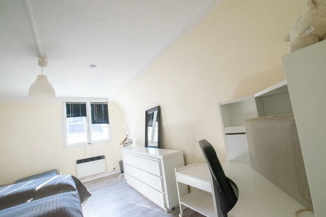 Altstadt Bolker Original Dusseldorf Apartment
