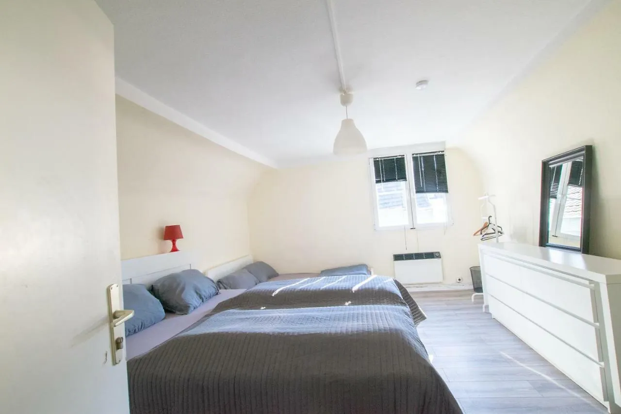 Altstadt Bolker Original Dusseldorf Apartment